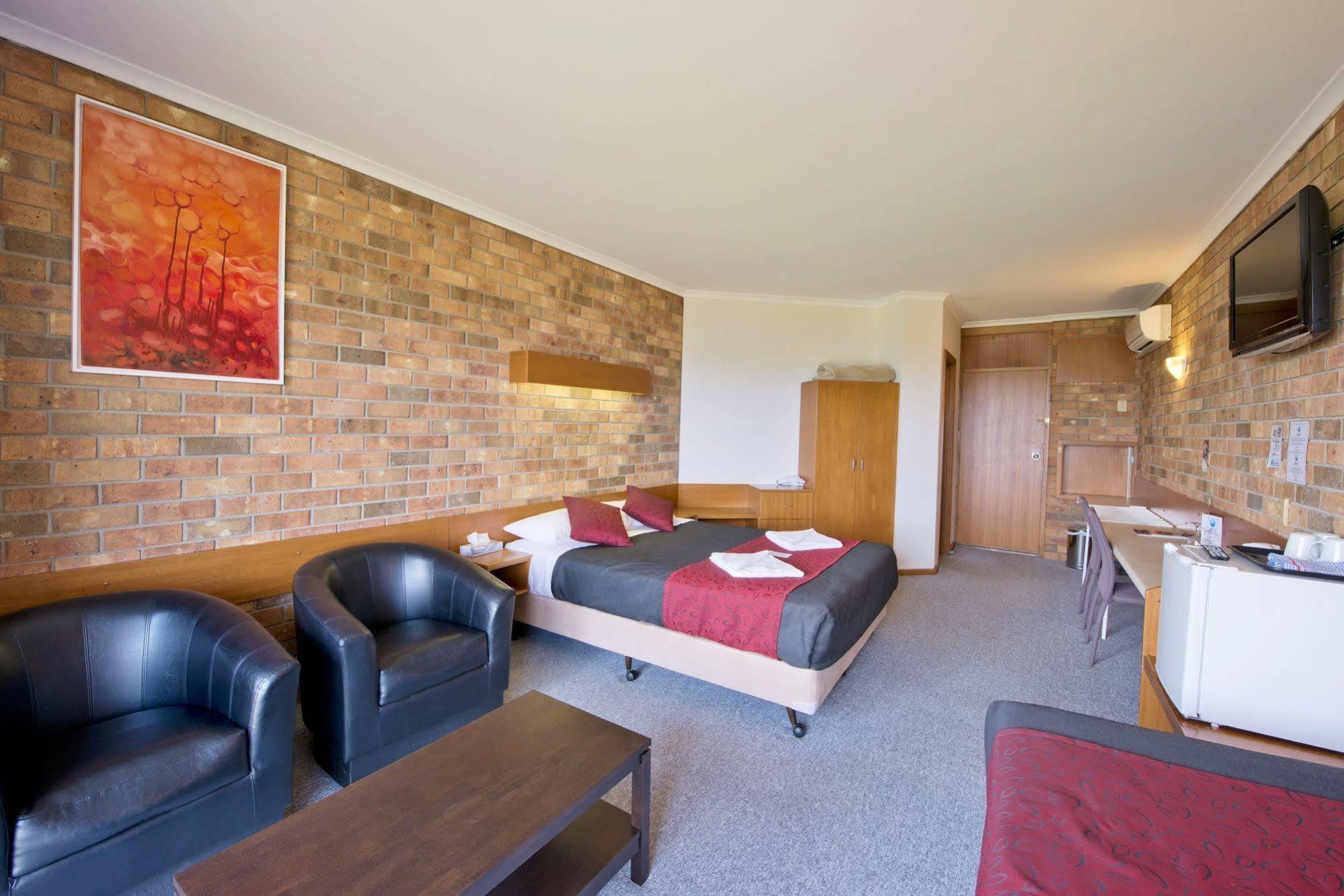 Kangaroo Island Seaside Inn Кингскот Экстерьер фото