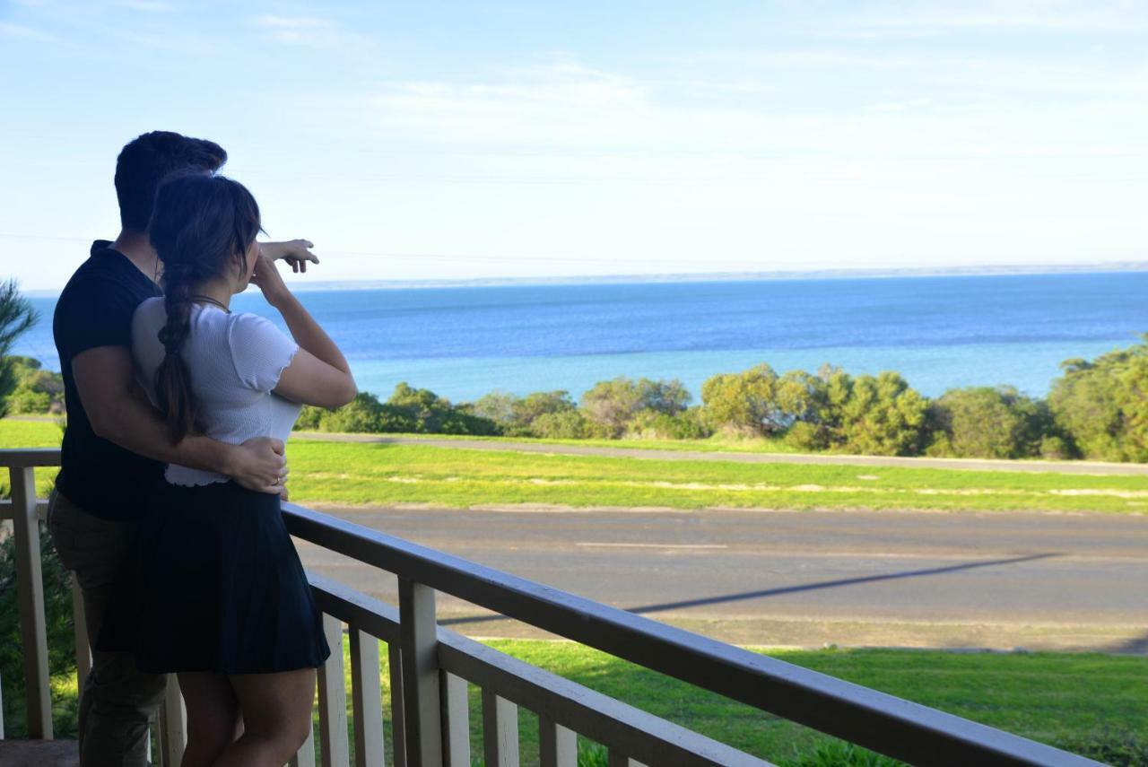 Kangaroo Island Seaside Inn Кингскот Экстерьер фото