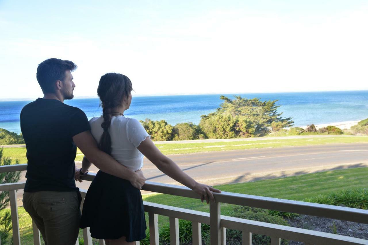 Kangaroo Island Seaside Inn Кингскот Экстерьер фото